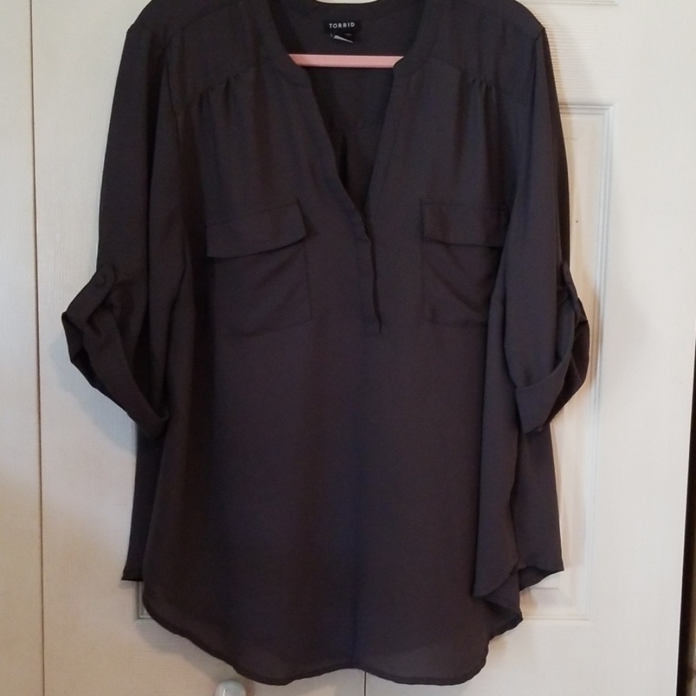 Torrid grey Georgette blouse